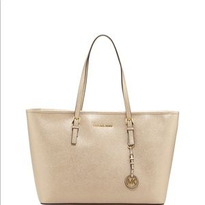 Michael Kors Jet Set Large gold Saffiano Tote Bag